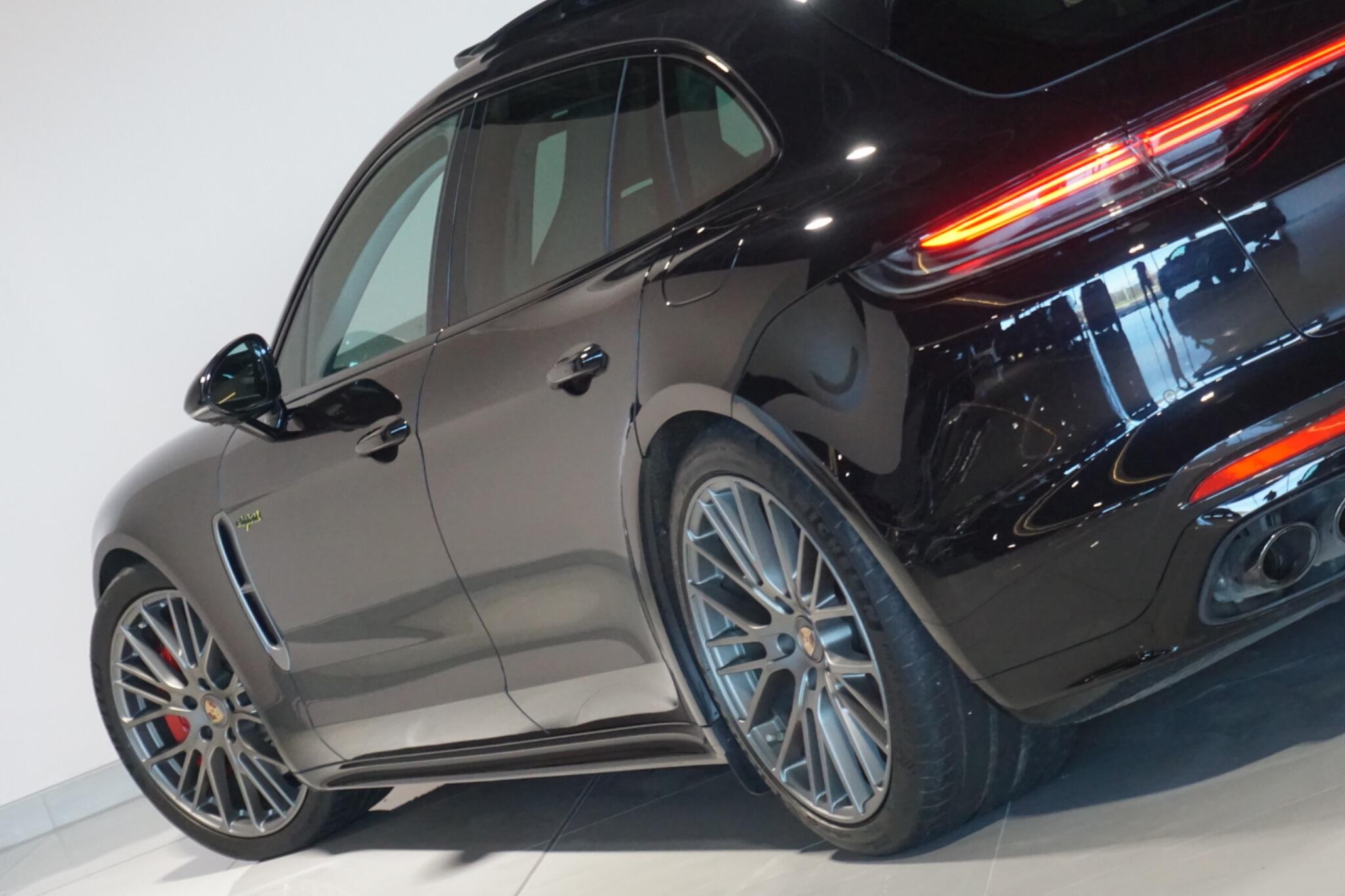 Porsche Panamera 2.9 V6 E-Hybrid 17.9kWh 4 Platinum Edition Sport Turismo 5dr Petrol Plug-in Hybrid PDK 4WD Euro 6 (s/s) (462 ps)